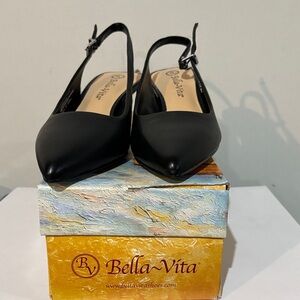 Bella Vita Black Pointed Toe Slingback Heels